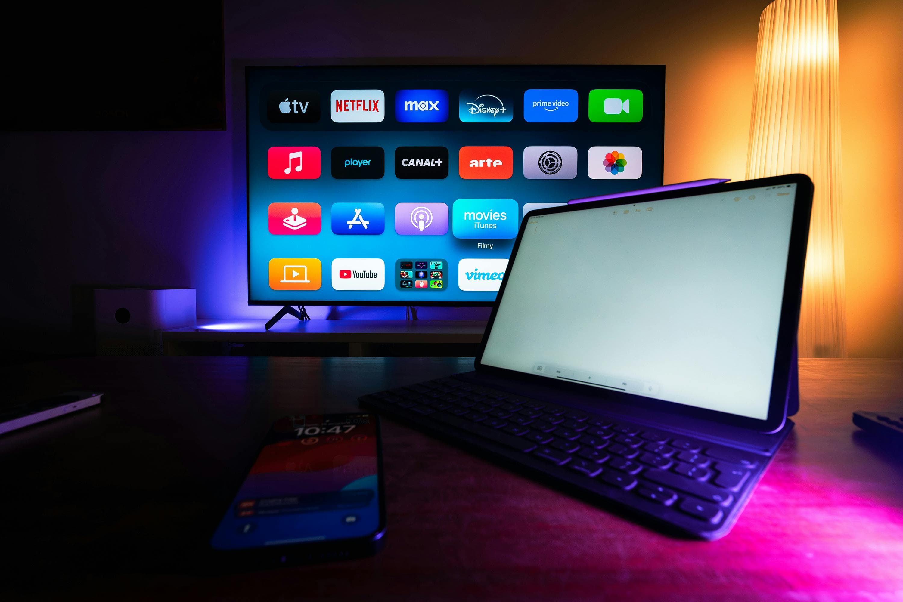 Smart Home Essentials by ElectronicZ
